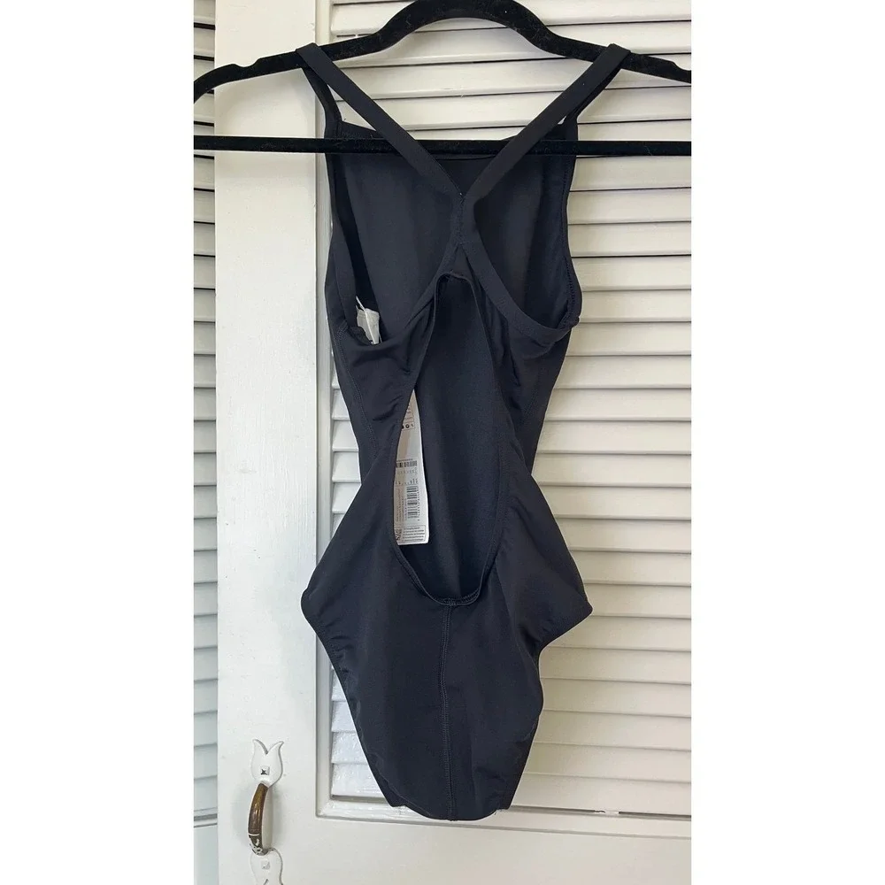 NWT Arena Team Light Drop Solid‎ Back One Piece Swimsuit Sz 26